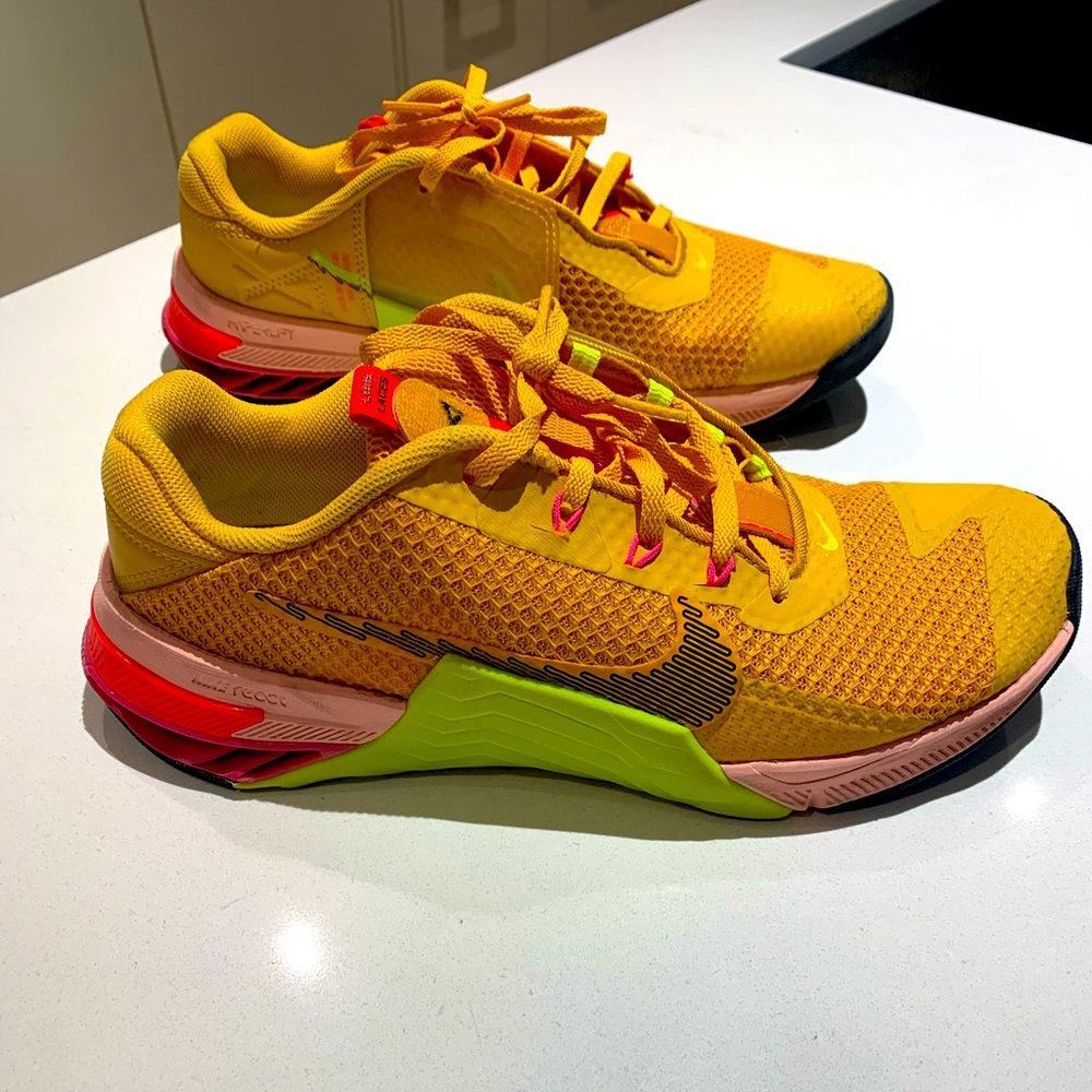 NIKE sneakers